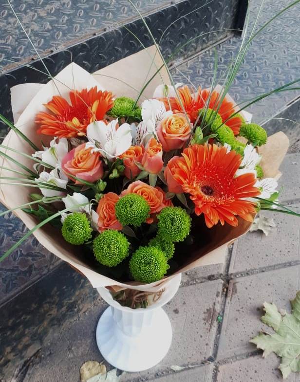 Букет цветов из: Герберы, Хризантемы, Альстромерии и Розы в Татарке