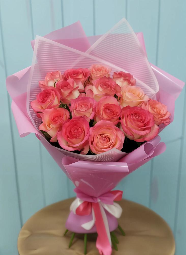 Букет 15 Розовых роз Равель в Татарке
