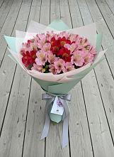 Букет цветов из:  Альстромерии в Татарке