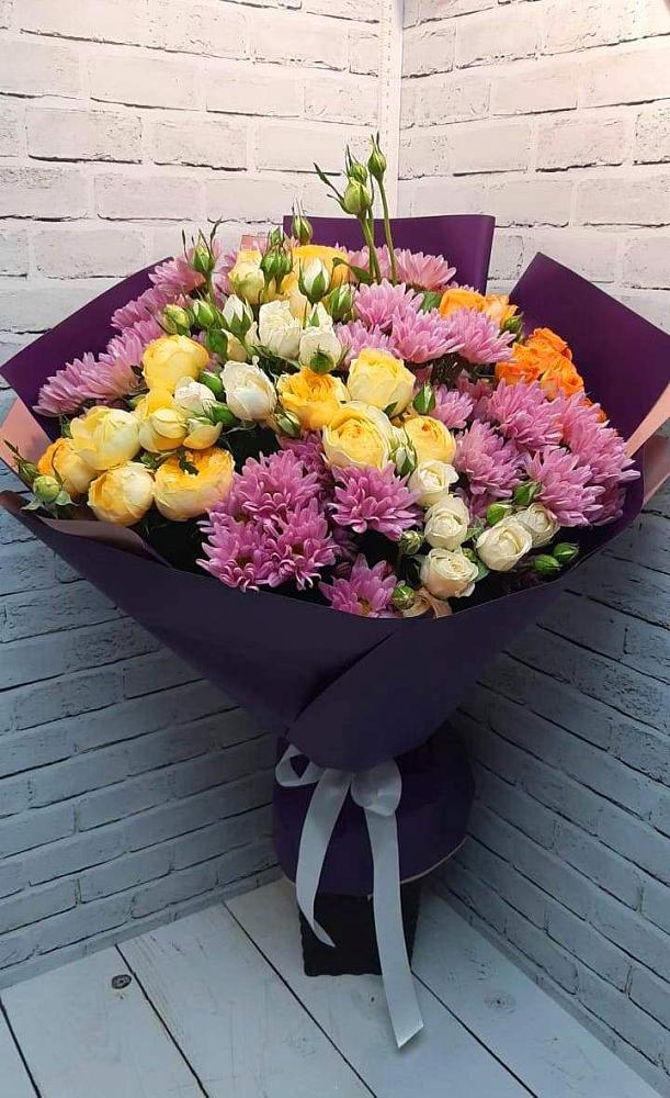 Букет цветов из: Хризантемы и Розы в Татарке