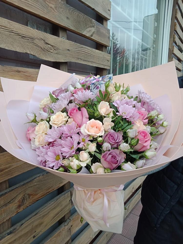 Букет цветов из: Розы и Хризантемы в Татарке