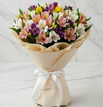 Букет цветов из:  Альстромерии в Татарке