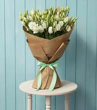 Букет цветов из:  Лизиантусы в Татарке