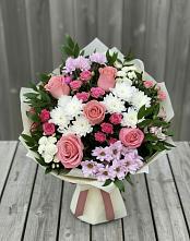 Букет цветов из:  Альстромерии, Гвоздики, Розы и Хризантемы в Татарке