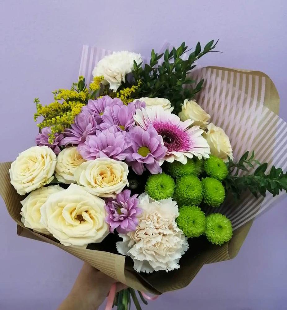 Букет цветов из: Хризантемы, Розы, Гвоздики и Герберы в Татарке