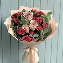 Букет цветов из:  Гвоздики и Розы в Татарке