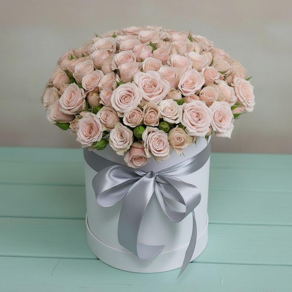 Цветочная композиция из Розы в шляпной коробке в Татарке